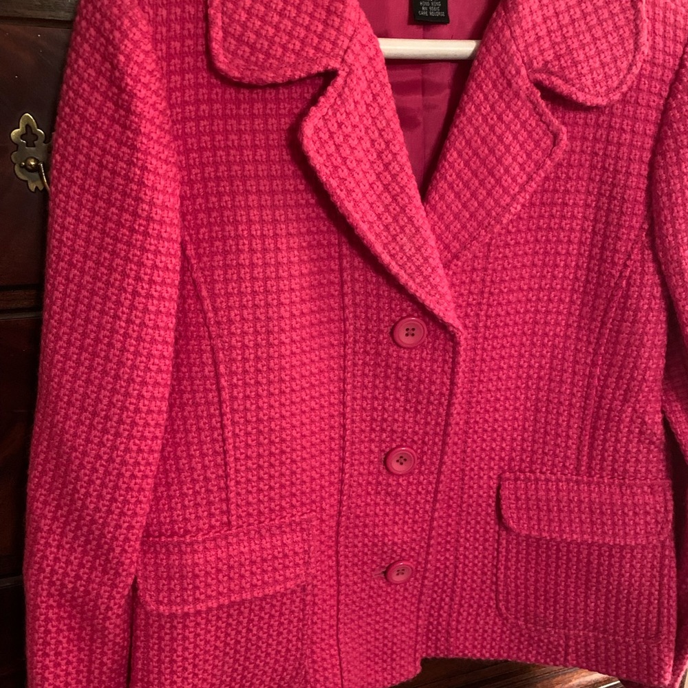 Rafaellae pink suit. Size 10 and pristine!